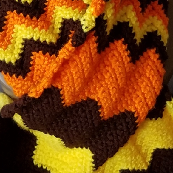 Scarf - Picture 6 of 6